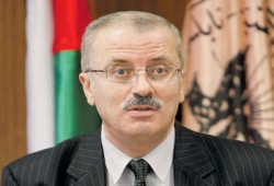 الحمد الله يصل غزة في أول زيارة للقطاع