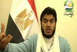 محمود فتحي: واجبنا نصرة المظلومين والدفاع عن الحق