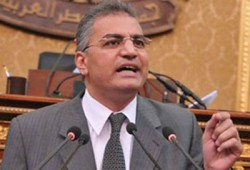 اليوم.. الانقلاب يواصل محاكمة عصام سلطان