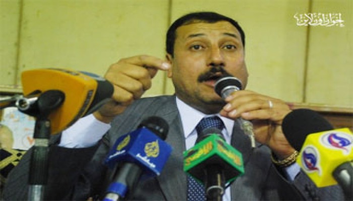 صابر أبو الفتوح: السيسي وراء طرد العمالة المصرية من ليبيا
