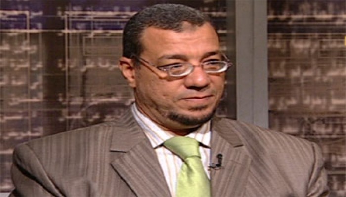 الأطباء يؤكدون حاجة الصحفي هاني صلاح  لـ 3 جراحات عاجلة