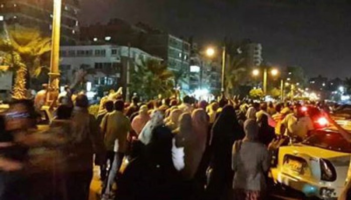 مسيرة ليلية بمدينة نصر تندد بالعدوان الصهيوني على غزة