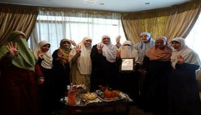 "الثوري لنساء مصر " يزور أهالي شهداء مذبحة القرن