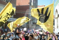 أبو كبير ينتفضون رفضًا للانقلاب وتحيةً لصمود غزة