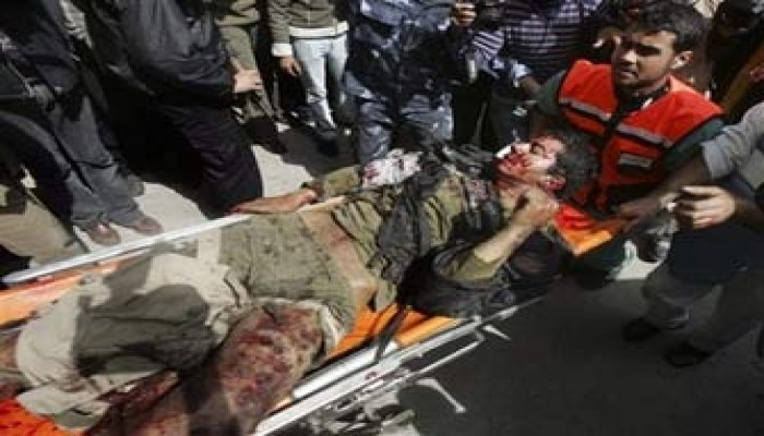 استشهاد شاب وإصابة 3 برصاص عشوائي لصهيوني في نابلس