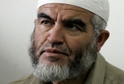 رائد صلاح: غزة تدافع عن شرف أكثر من مليار مسلم