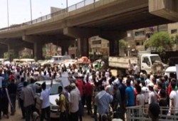 تفاعل شعبي مع مسيرة حاشدة لطلاب طنطا تضامنًا مع غزة