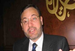 أحمد منصور: مجازر الصهاينة في غزة تعلن هيستريا الفشل والهزيمة
