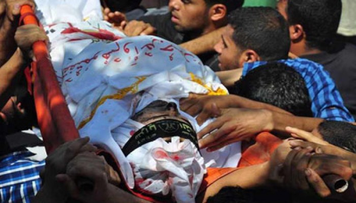 استشهاد "صحفي" و"مسعف" في القصف على حي الشجاعية بغزة