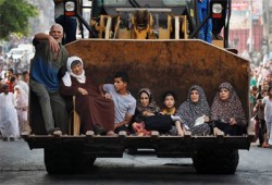 الأورومتوسطي لحقوق الإنسان: الهجوم البري على غزة شرَّد 50 ألف مواطن