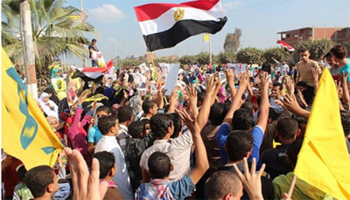 أولتراس ربعاوي ببورسعيد يباغت الانقلاب بمسيرة حاشدة