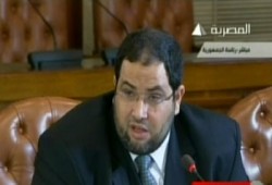 المطالبة بإطلاق سراح "القزاز" والصحفي "فهمي"