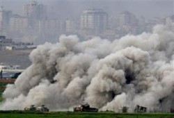 إصابة 10 فلسطينيين في سلسلة غارات صهيونية على قطاع غزة