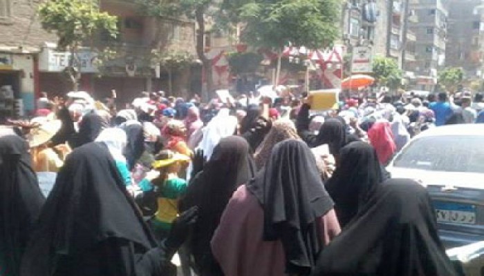 حرائر شربين يتوعدن بإعدام السفاح في مسيرة حاشدة