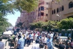 ثوار عزبة النخل ينتفضون رفضًا للعسكر