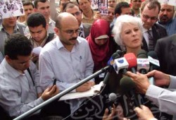 فيوليت داغر: اتهامات الانقلابيين لقيادات الاخوان مجرد اكاذيب