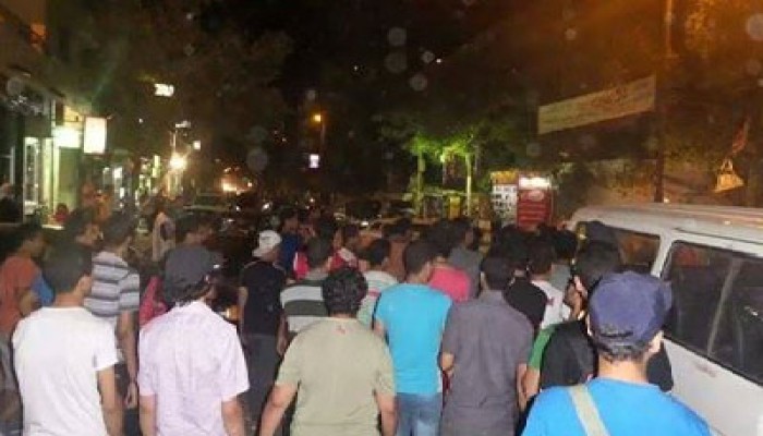 العصافرة تطالب بدحر الانقلاب وعودة الشرعية في مسيرة ليلية