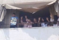 أهالي عزبة النخل يتفاعلون مع المسيرة المؤيدة للشرعية