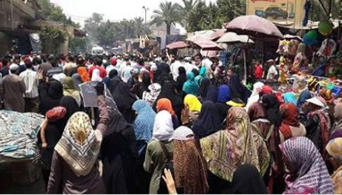 مسيرة حاشدة لأهالي حلوان ضمن جمعة "الحرية لمصر"