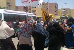 وقفة لطالبات الأزهر بالمنوفية للمطالبة بإنهاء الانقلاب