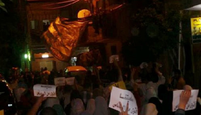 مسيرة ليلية بدكرنس رفضًا لاغتصاب عميل الصهاينة للسلطة
