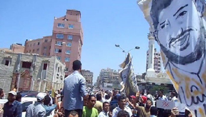 صور.. أولتراس بورسعيد يحيي صمود الرئيس مرسي في مسيرة حاشدة