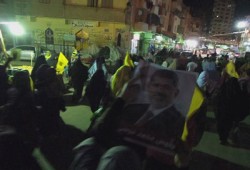 ثوار السويس يحيون صمود أسرى الشرعية في سجون الانقلاب