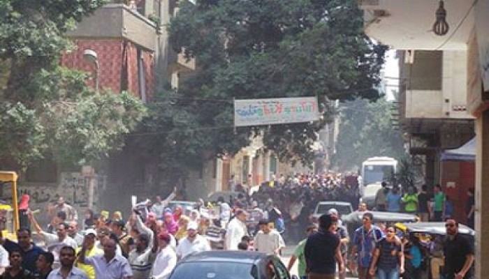 مسيرة حاشدة بحدائق حلوان تندد باغتصاب السفاح للسلطة