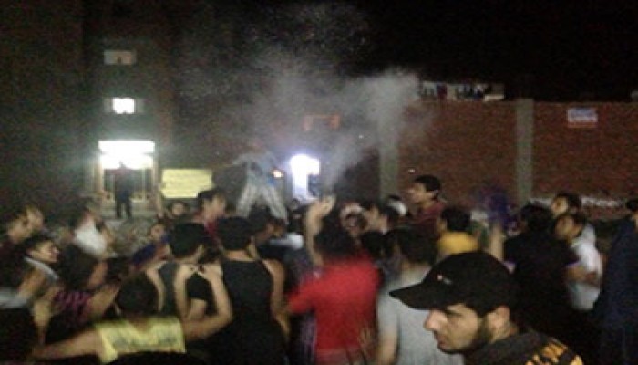 مباشر.. مسيرة ليلية بأبو كبير رفضًا لحكم العسكر ومسرحيته