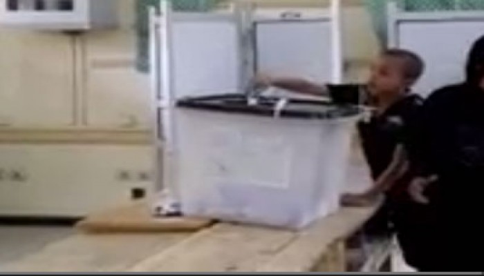فيديو: الفيوم تقاطع المهزلة.. والانقلاب يسمح بتصويت الأطفال للخائن
