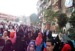 الانقلاب يعتدي على مسيرة ببورسعيد ويصيب ثائرًا ويعتقل العشرات
