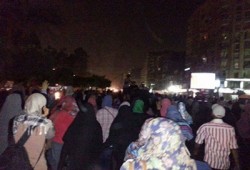 بالصور.. ثوار المطرية وعزبة النخل يحتشدون في الألف مسكن
