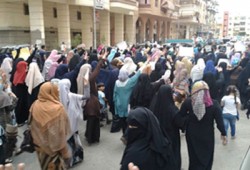 مسيرة حاشدة ببورسعيد رفضًا لاغتصاب عميل أمريكا للسلطة