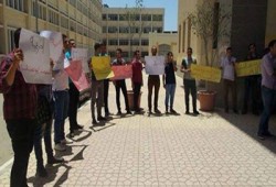 وقفة لطلاب حاسبات المنصورة للمطالبة بتحرير المعتقلين