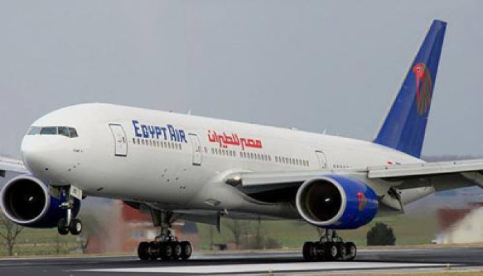 توقف رحلات الطيران بين القاهرة وبنغازي