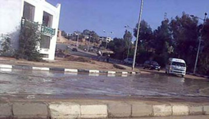 120 مليون جنيه خسائر الطرق من السيول.. شؤم الانقلاب