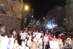 مسيرة ليلية بأبشواي بالفيوم تدعو لمقاطعة رئاسة الدم