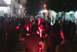 وقفة لفريق "راجع" بحلوان تنديدًا باغتصاب السفاح للرئاسة