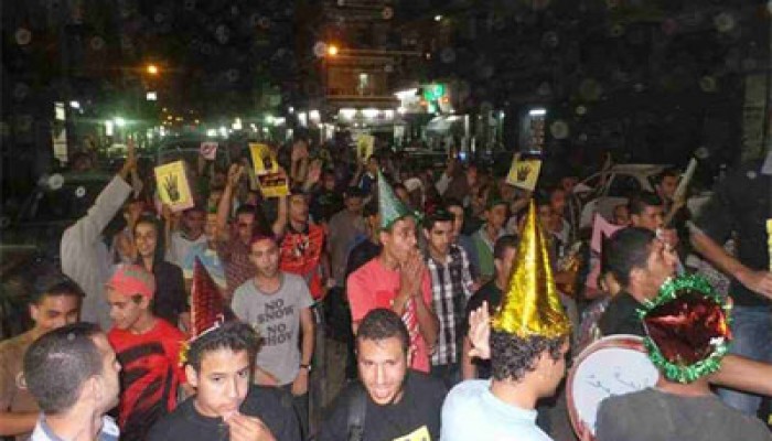 وقفة ليلية ببئر العبد رفضًا للانقلاب ودعمًا للشرعية