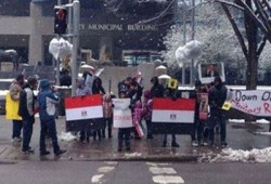 مصريو الخارج يدعمون الثورة ضد الانقلاب من كندا