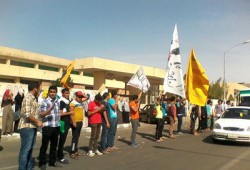 وقفة حاشدة لطلاب جامعة السادات تنديدًا باعتقال زملائهم