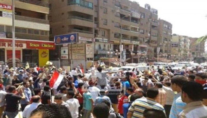 ثوار "الهرم" يواصلون مسيرتهم رغم اعتداء "أمن الانقلاب"