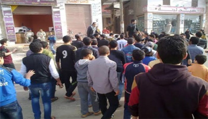 حرائر سمنود يتظاهرن أمام منازل المعتقلين رفضًا للانقلاب