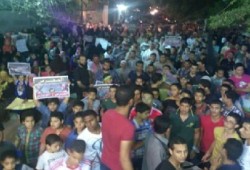 فيديو.. كفر الدوار ترفض الانقلاب وأحكامه الانتقامية في مسيرة ليلية