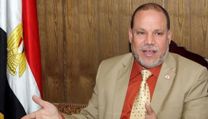 "الحلواني" يستنكر بلطجة أنصار فرض الحراسة على "المعلمين"