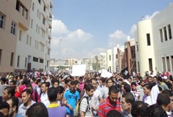مظاهرات حاشدة بجامعة المنيا ردًّا على محكمة الإعدامات