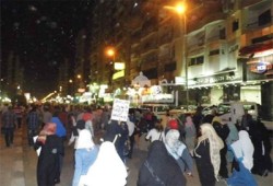 ثوار فيصل يطالبون بالقصاص ومحاكمة قادة الانقلاب في مسيرة حاشدة