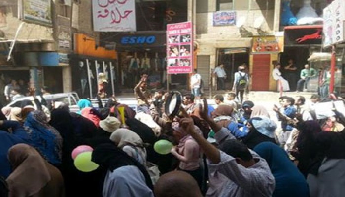 ثوار عزبة النخل يصلون شارع يوسف الديجوي