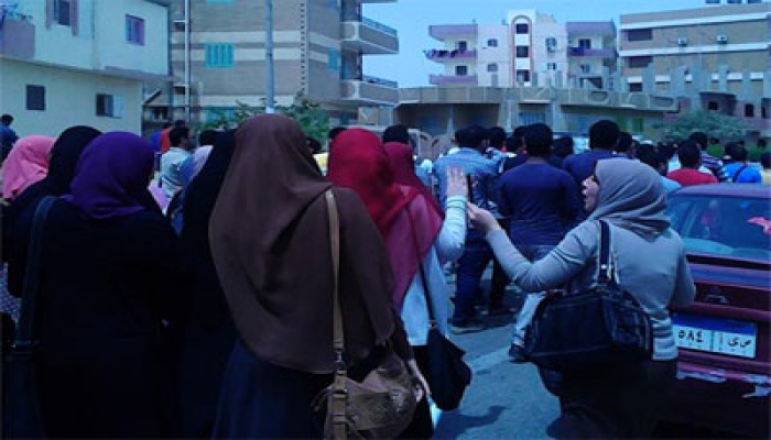 مسيرة حاشدة لطلاب جامعتي "السادات" و"الأزهر" بالمنوفية رفضًا للانقلاب الدموي