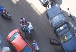 رجال شرطة بزى مدني يعتقلون الطلاب بمدينة نصر